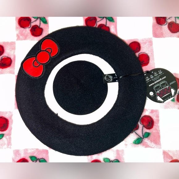 Dolls Kill x Hello Kitty Black Beret with Embroidered Red Bow